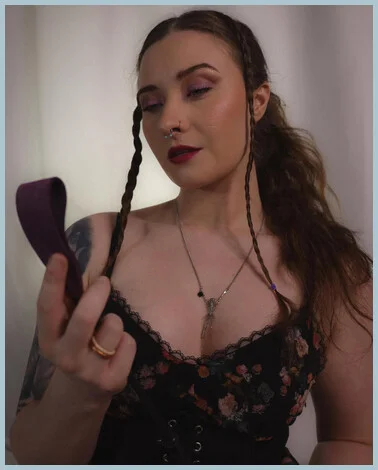 Sahina Furry Ladys model