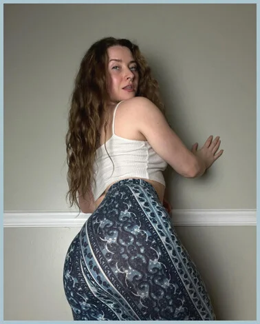 Sahina Furry gallery photo 1