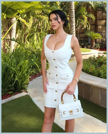 Elizabeth Ladys model