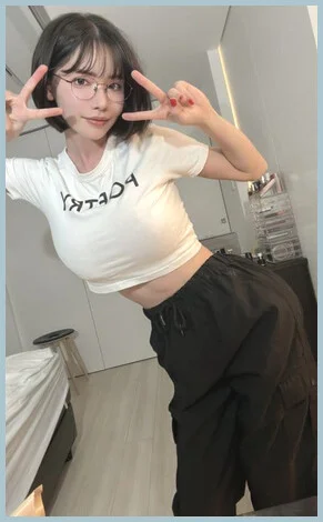 brittany gallery photo 2