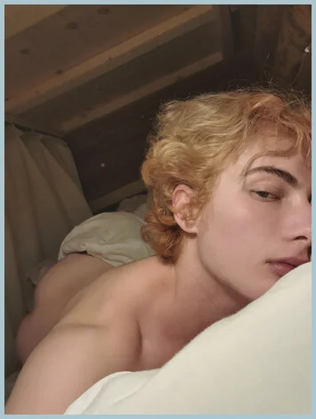 Dyllany gallery photo 1