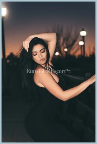 Ale Alessa gallery photo 1