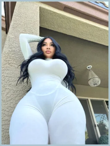 James land gallery photo 1