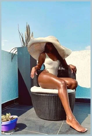 chic gallery photo 1