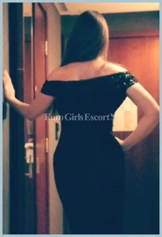 La Famme Elize Ladys model