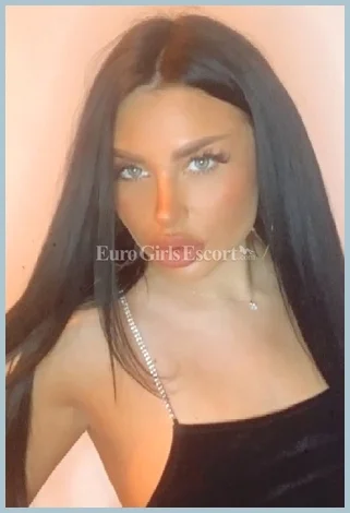 Andra Maria Ladys model