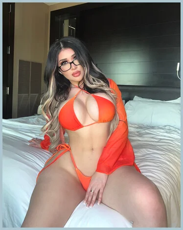 Fatima gallery photo 1