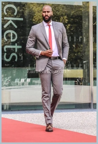 Luis , agency Pure Luxury Models Ladys model