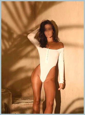 Lais gallery photo 2