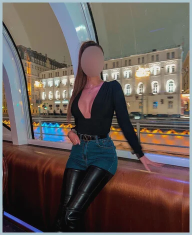 Amina gallery photo 1